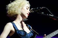 Annie Clark with David Byrne & St. Vincent