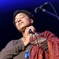 Ms. Lisa Fischer