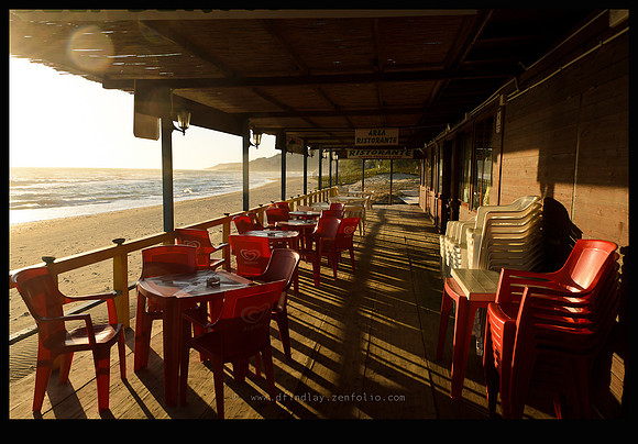 Off-season/beachtown Europa